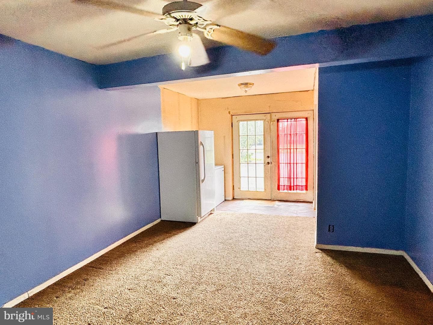 211 N Vanessa Drive photo 12