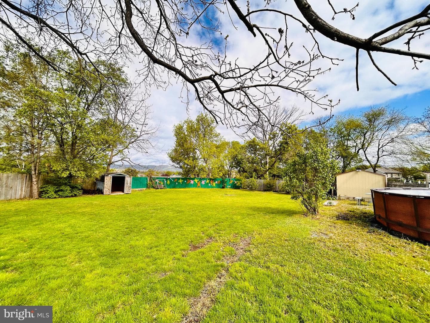 211 N Vanessa Drive photo 23