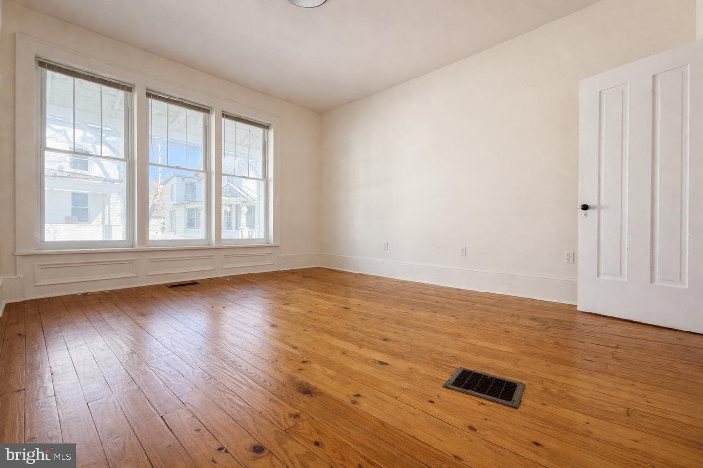 116 Penn Street photo 7