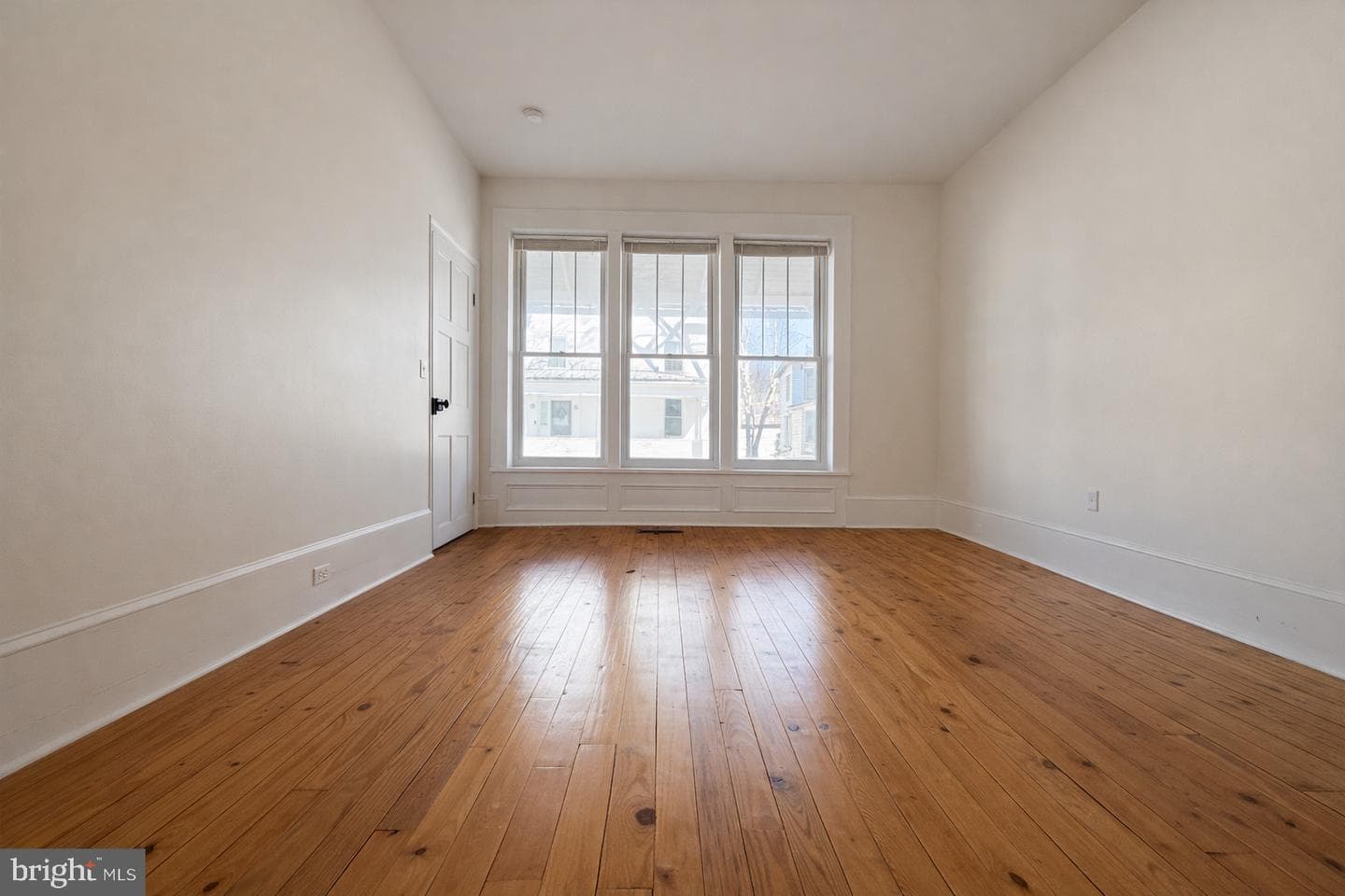 116 Penn Street photo 8