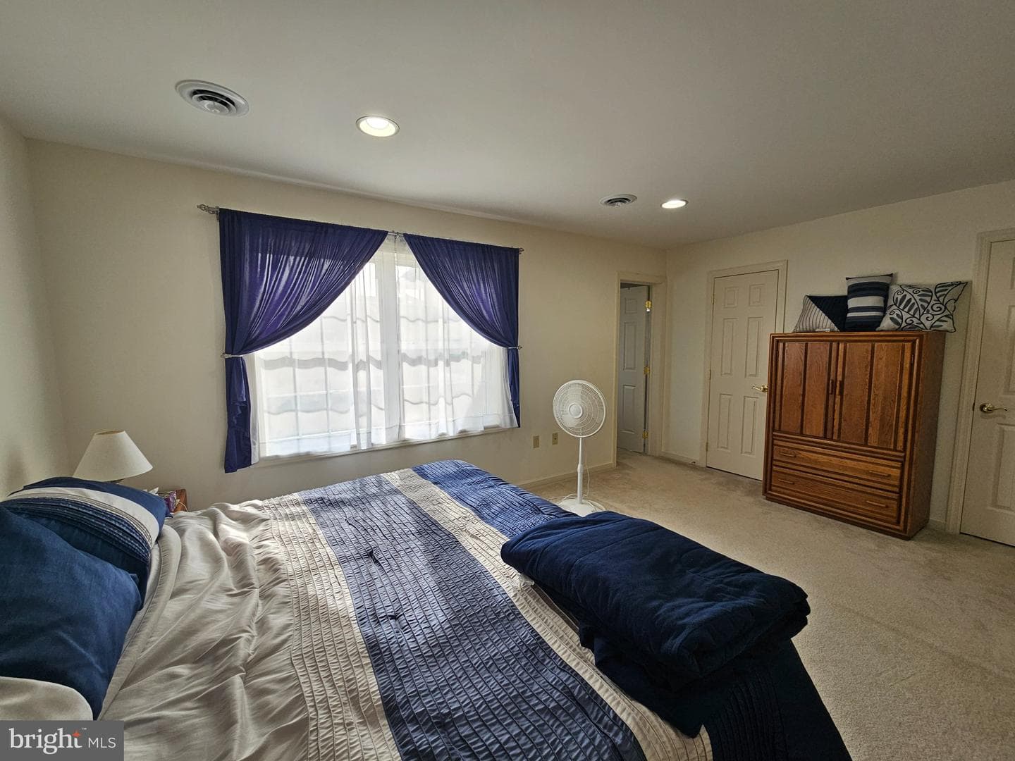 106 Lincoln Avenue photo 18