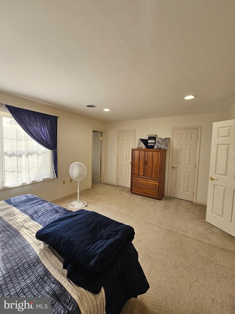 106 Lincoln Avenue photo 19