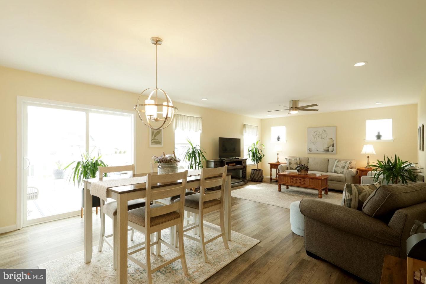 155 Isabella Circle photo 27