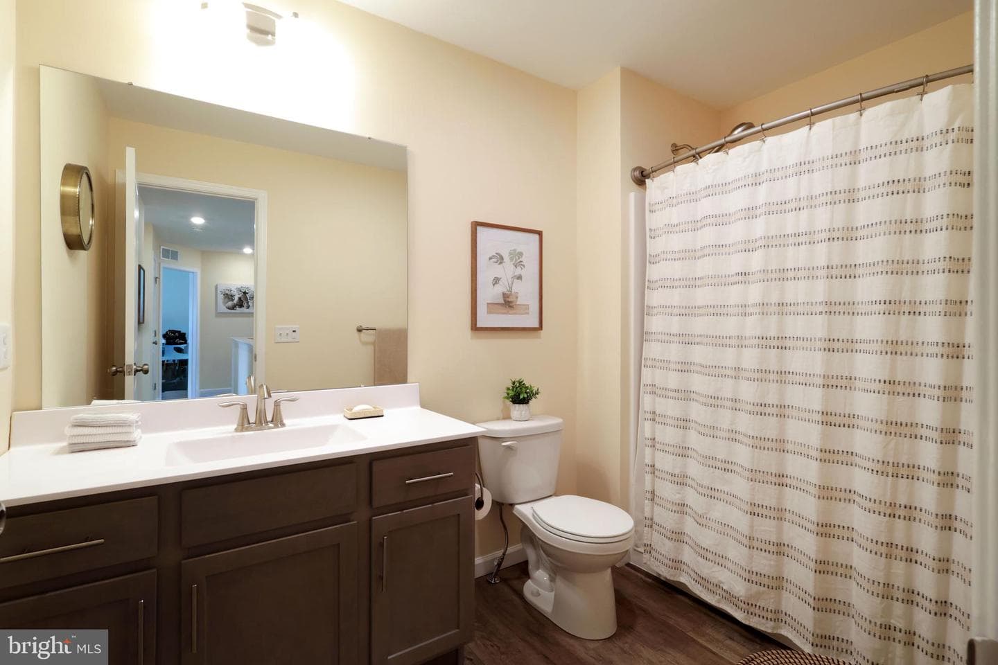 155 Isabella Circle photo 44