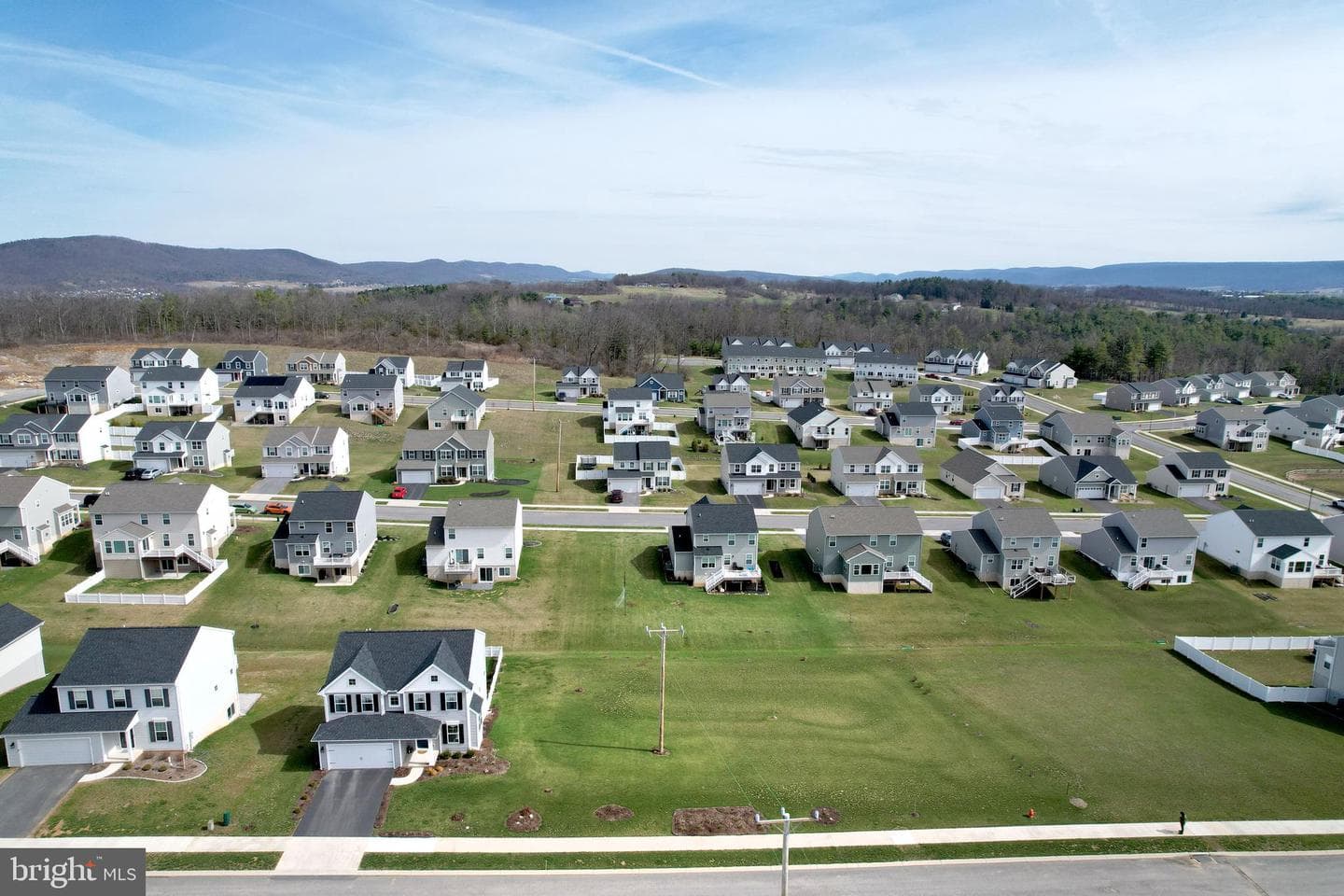 155 Isabella Circle photo 62