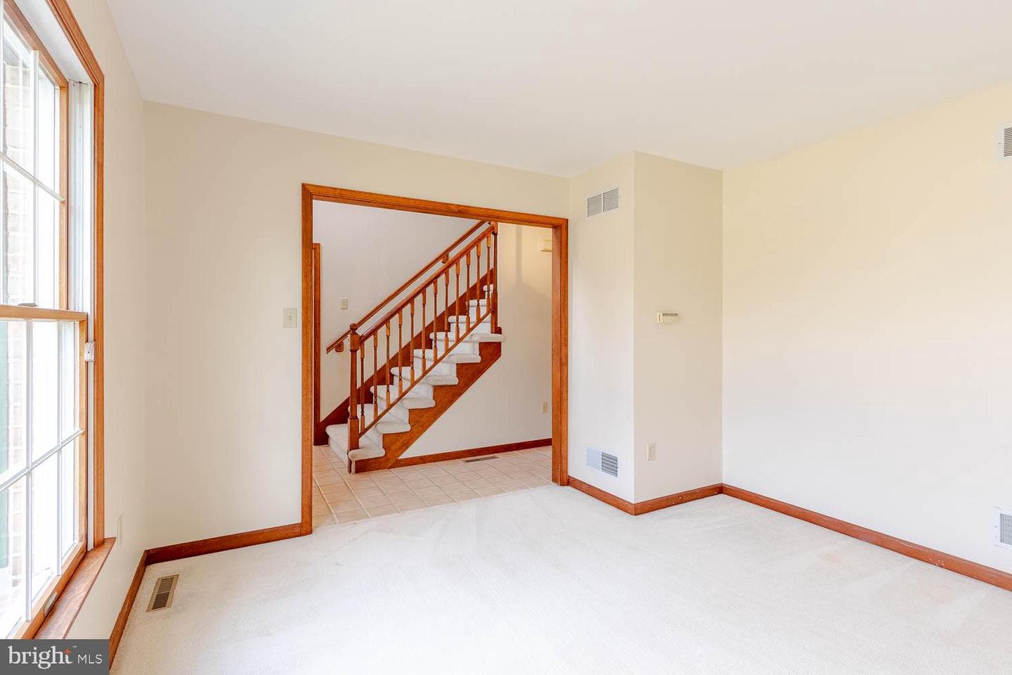 1460 Yardal Road photo 10