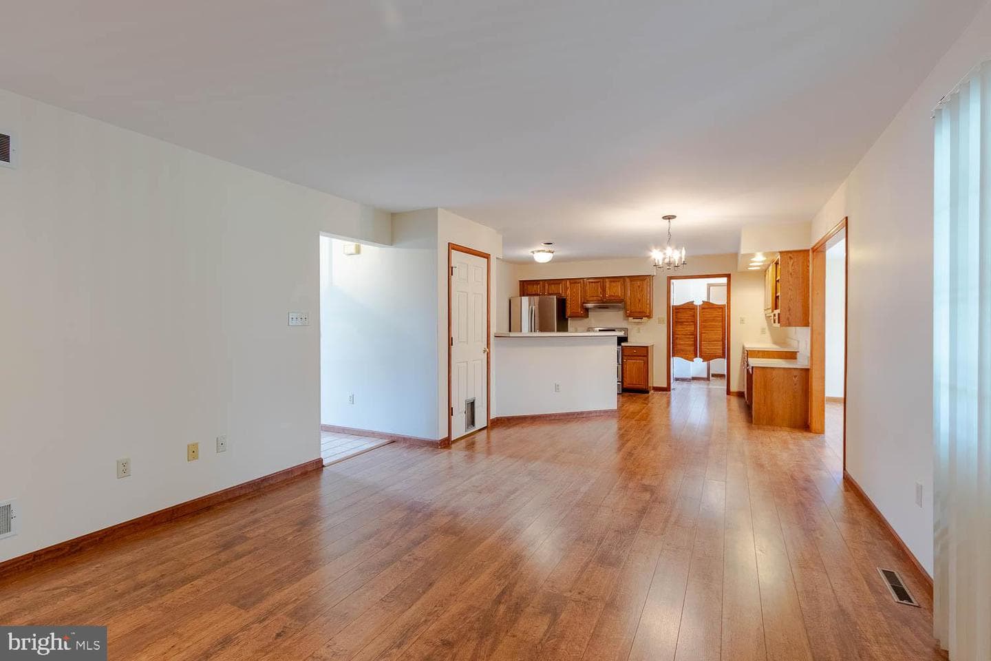 1460 Yardal Road photo 14