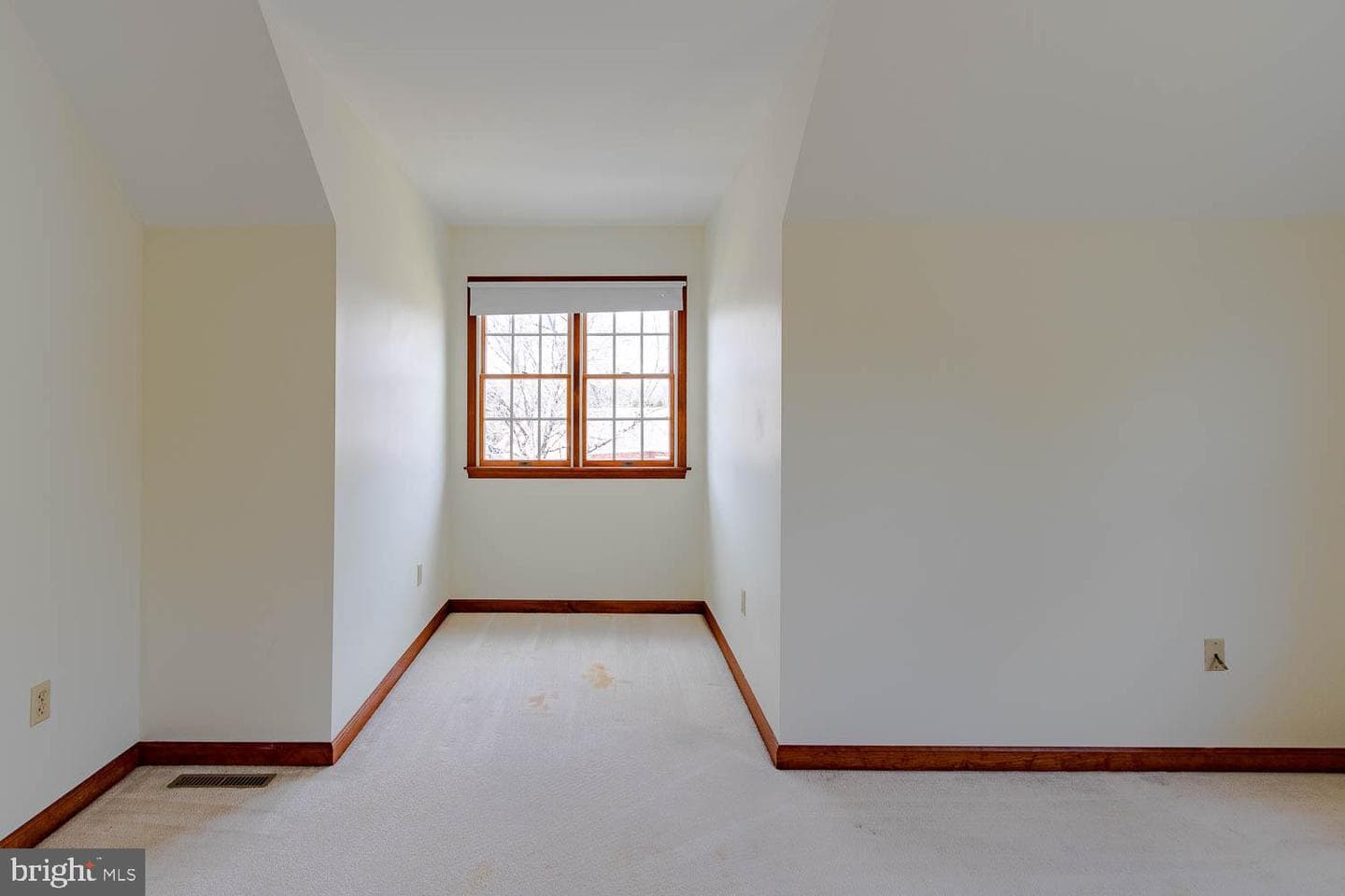 1460 Yardal Road photo 39