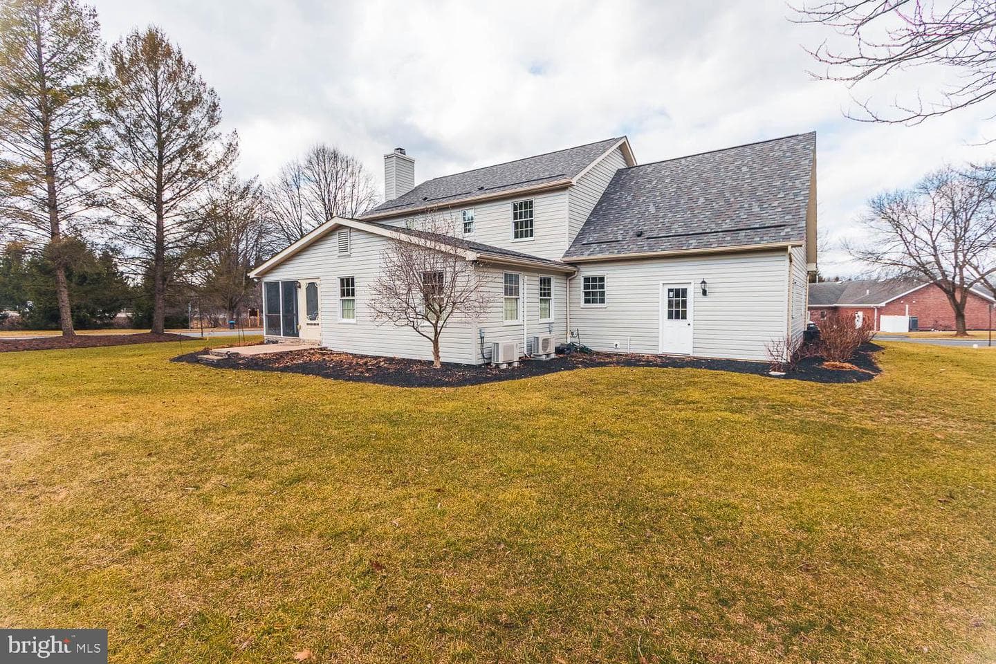 1460 Yardal Road photo 59