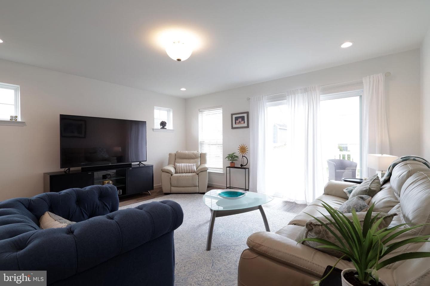 145 Kephart Street photo 21