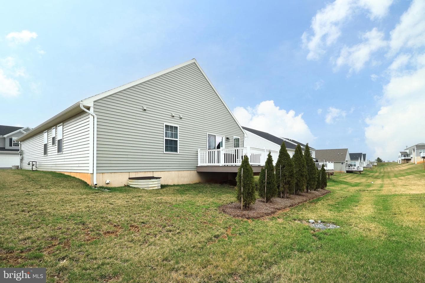 145 Kephart Street photo 37