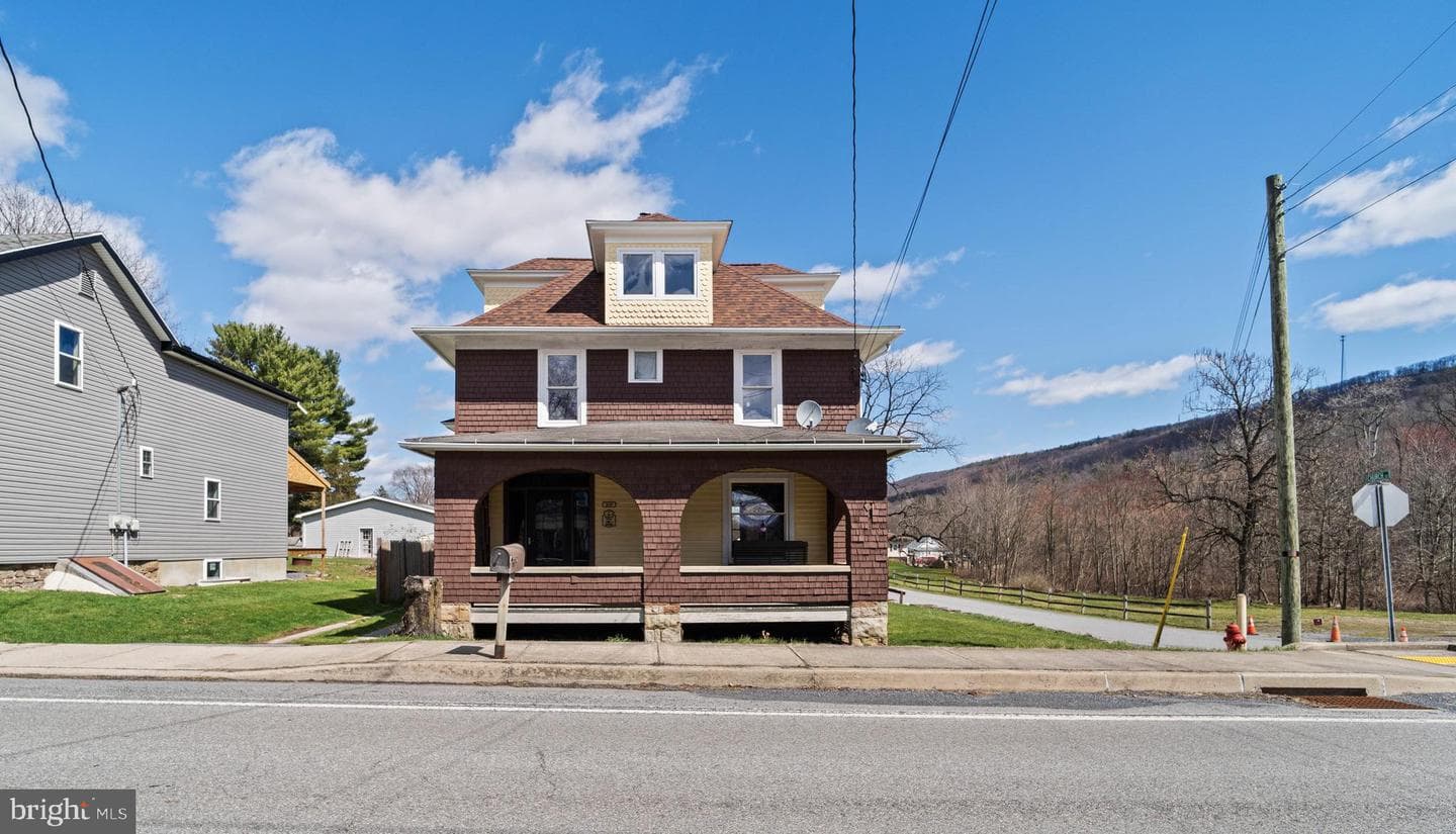 209 S High Street