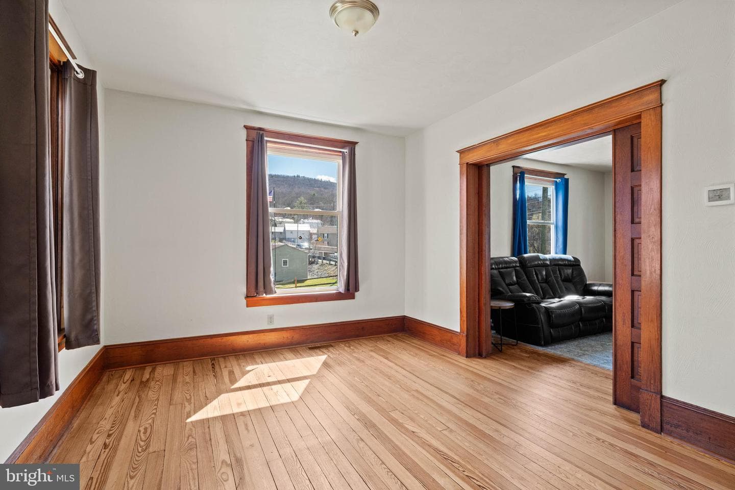 209 S High Street photo 12