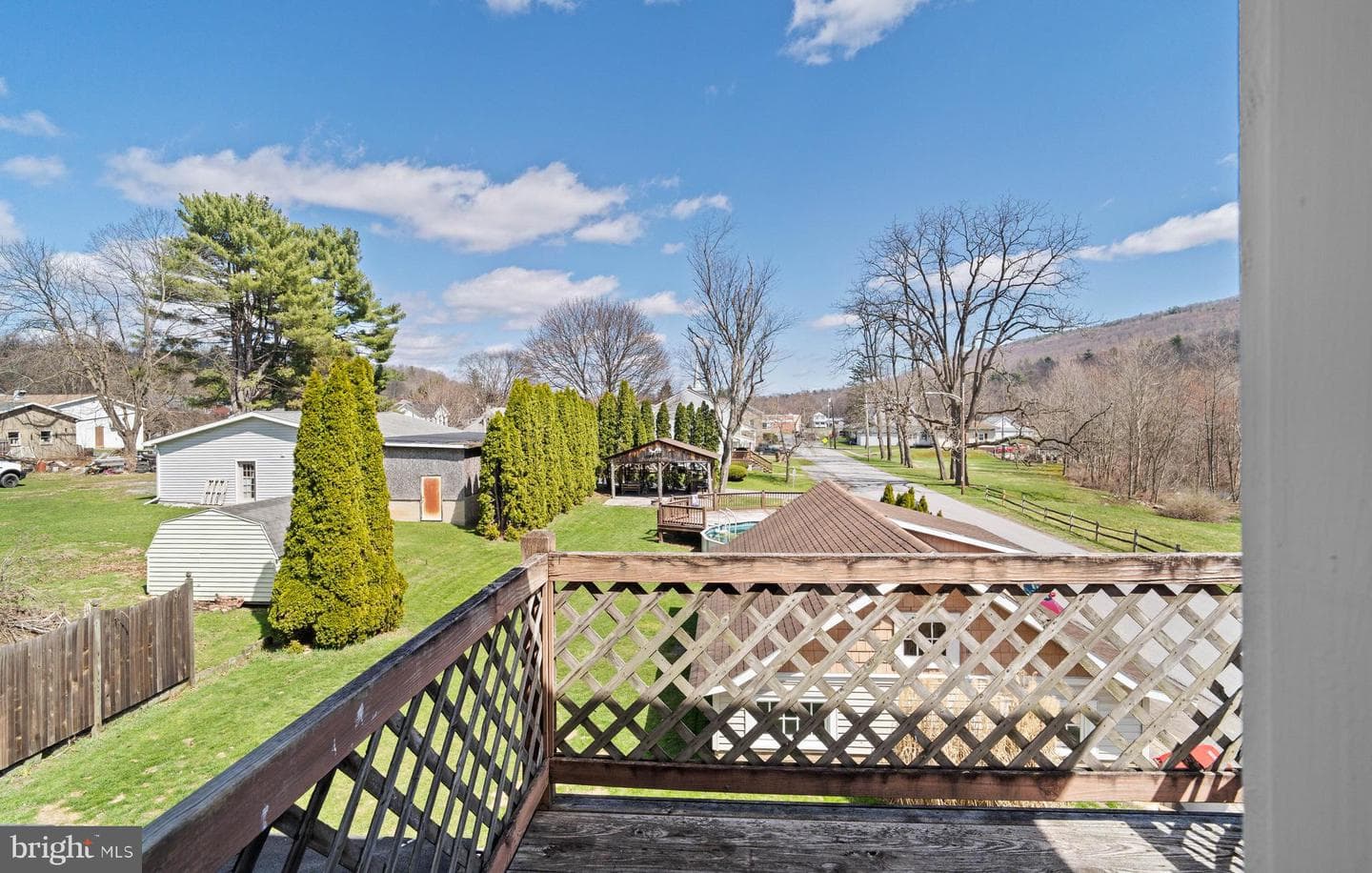 209 S High Street photo 21