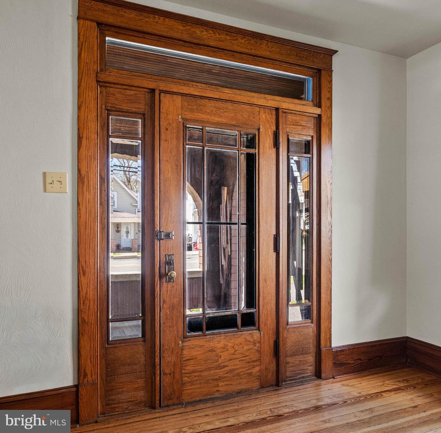 209 S High Street photo 6