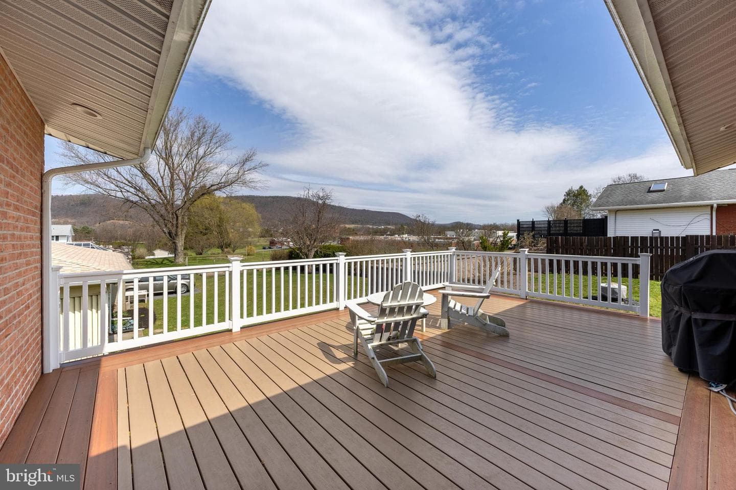 805 E High Street photo 33