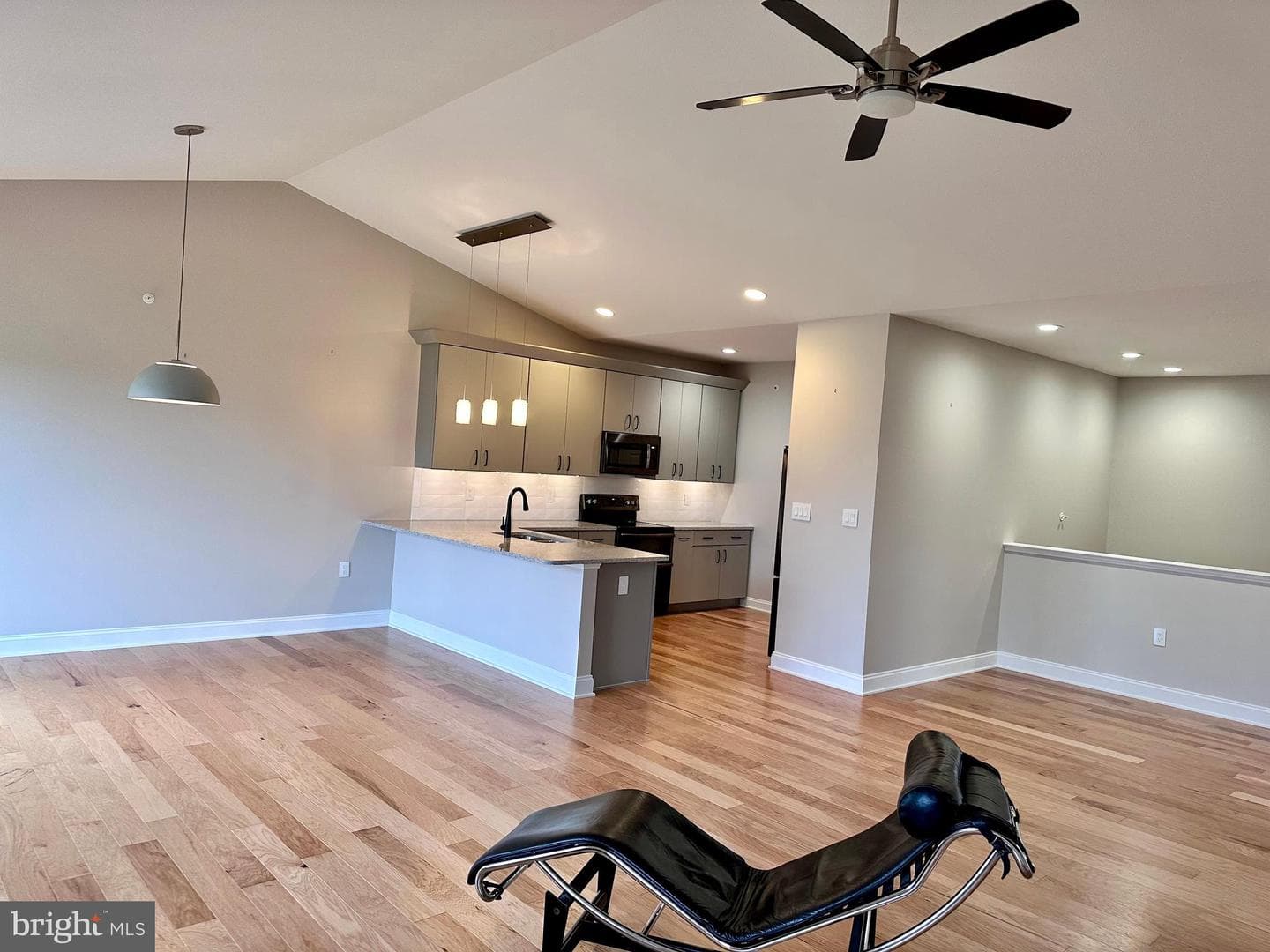189 Bilberry Circle photo 2