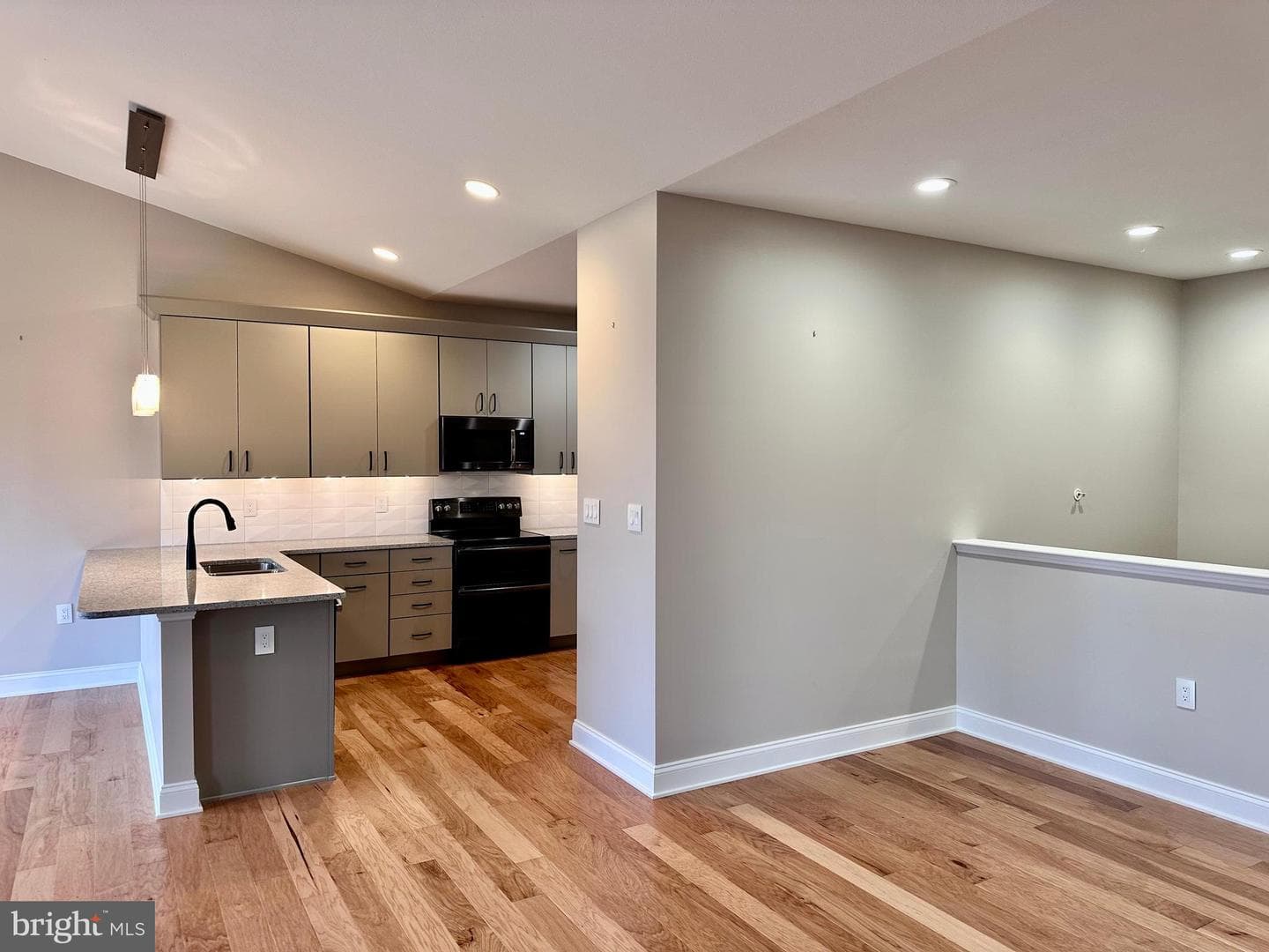 189 Bilberry Circle photo 6