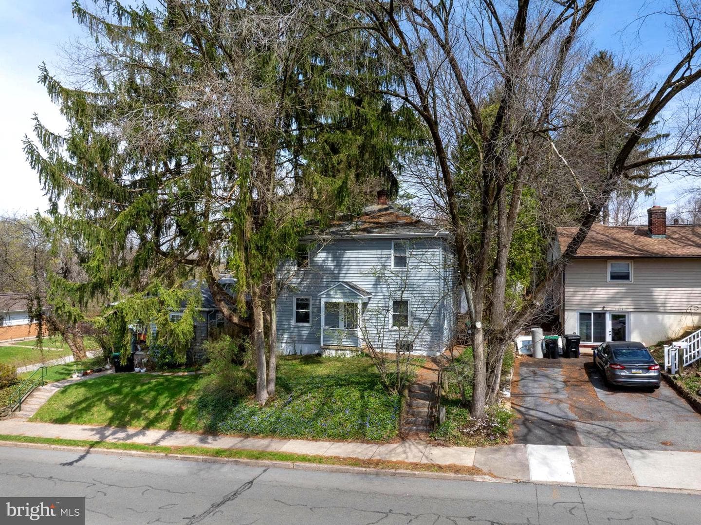 1113 S Allen Street photo 2