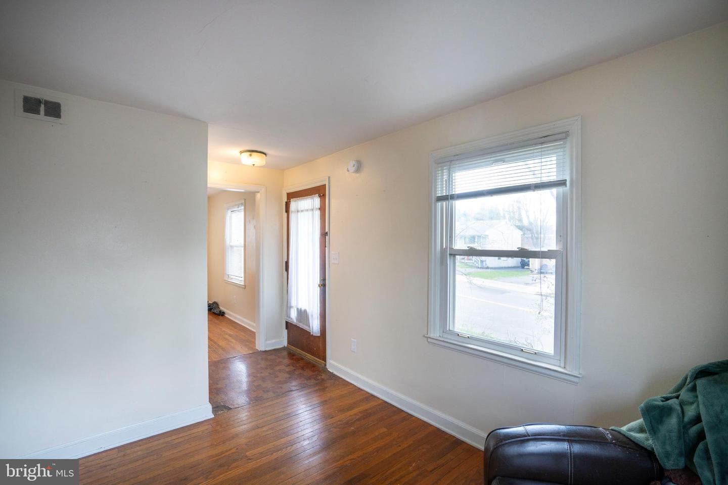 1113 S Allen Street photo 4