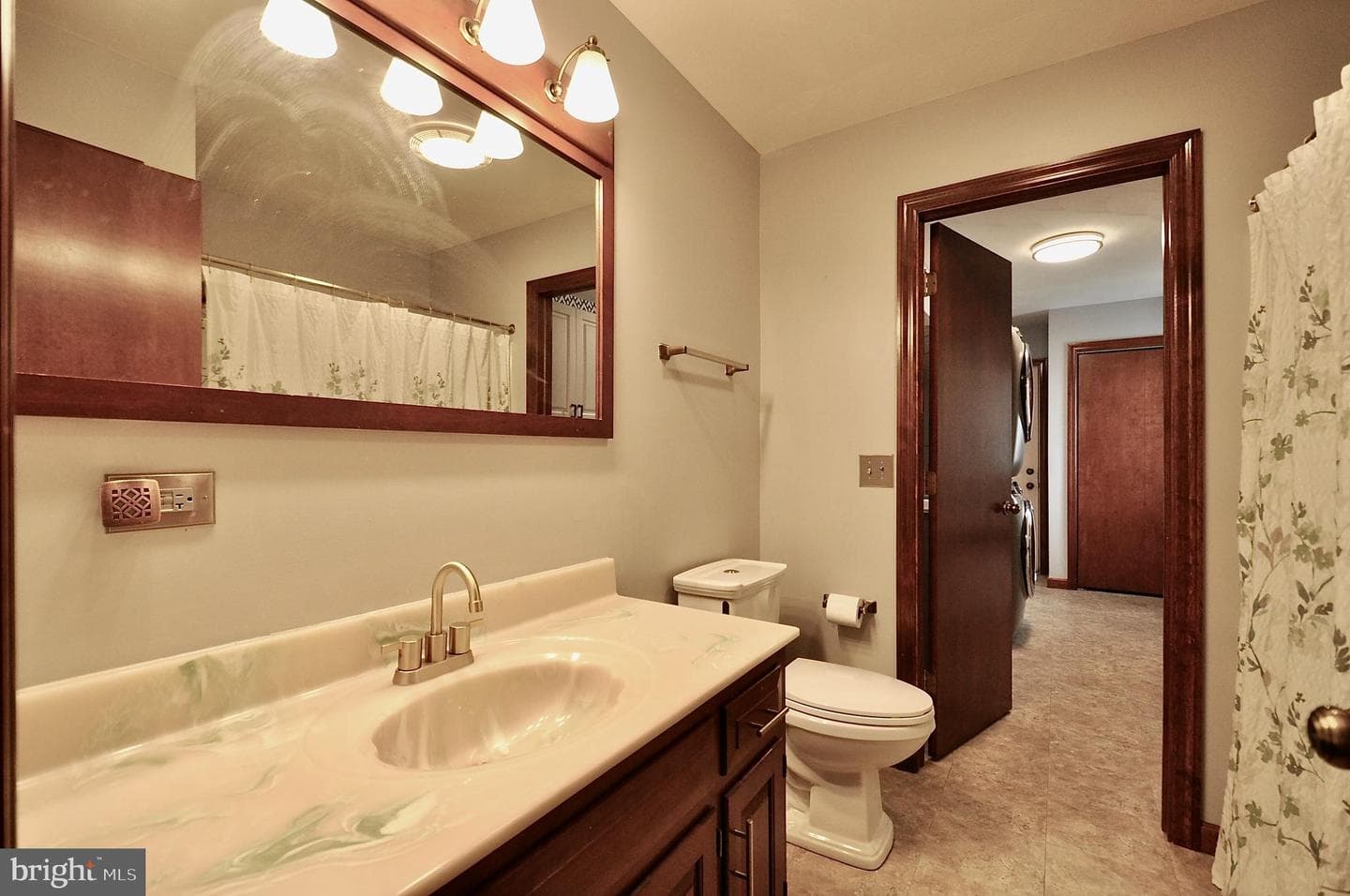 2372 Corinna Court photo 15