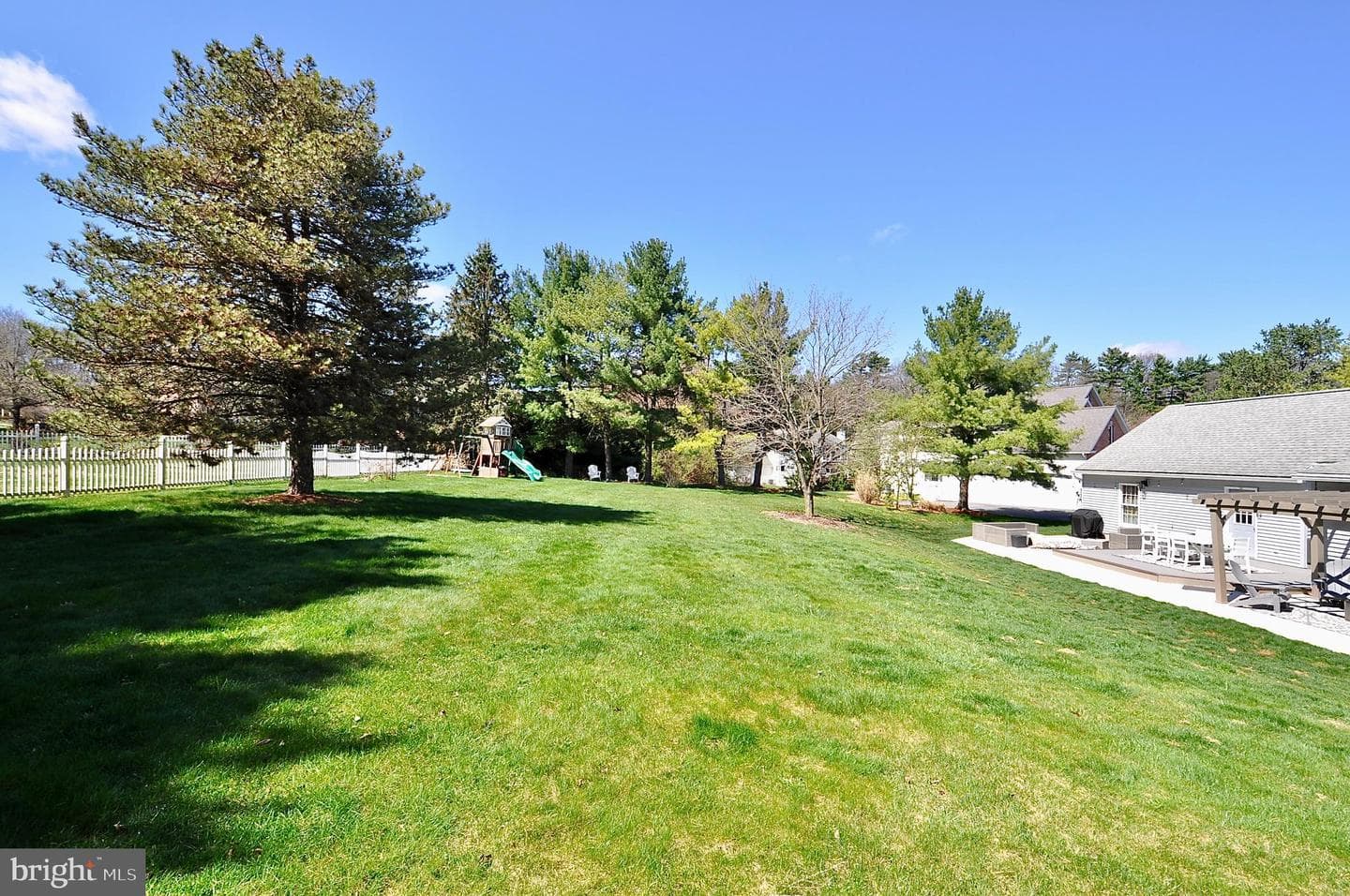 2372 Corinna Court photo 38