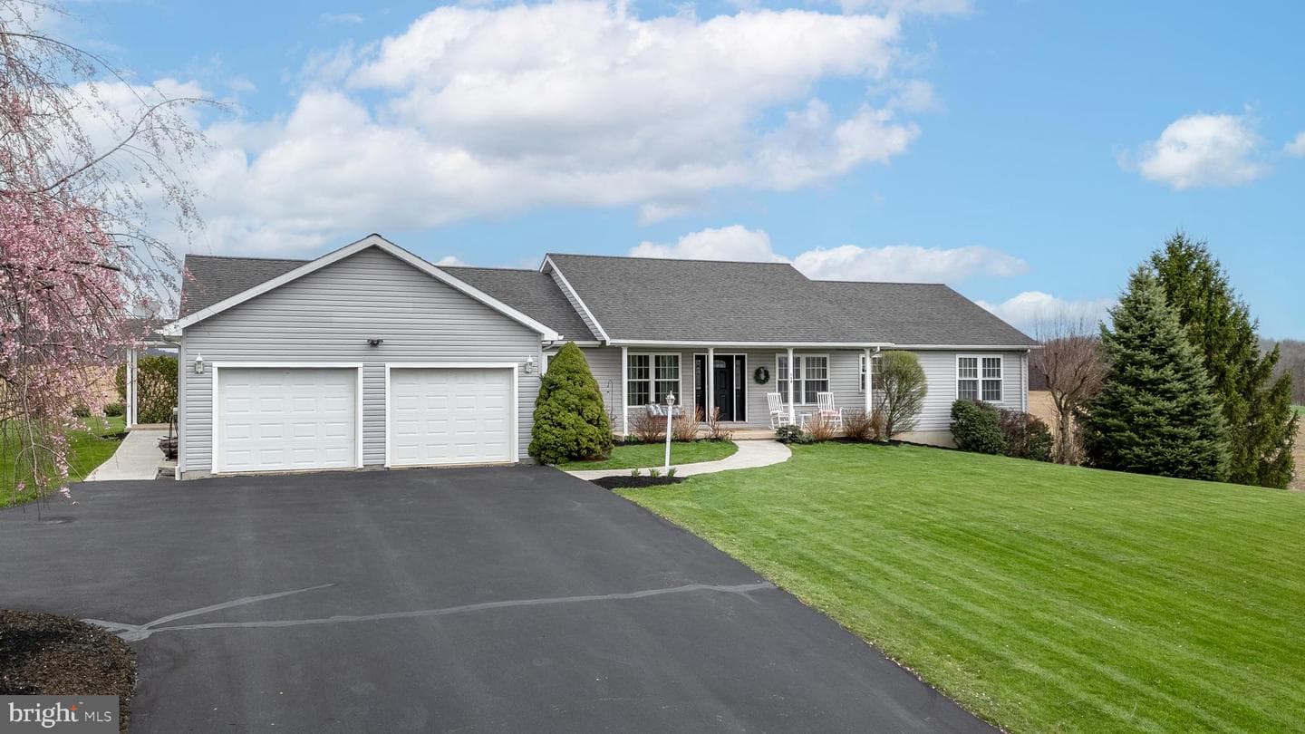 117 Houtz Lane photo 4