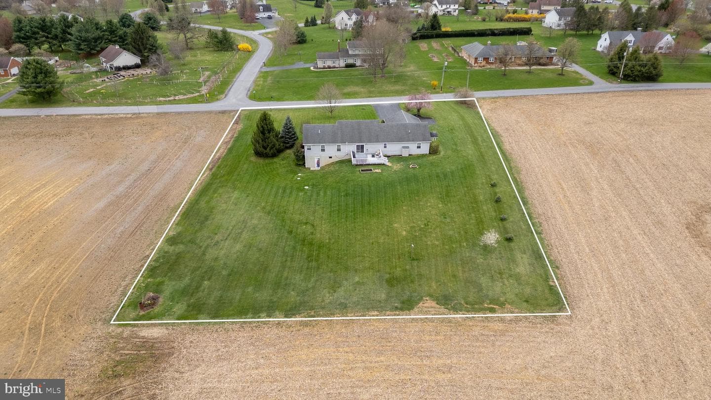 117 Houtz Lane photo 41