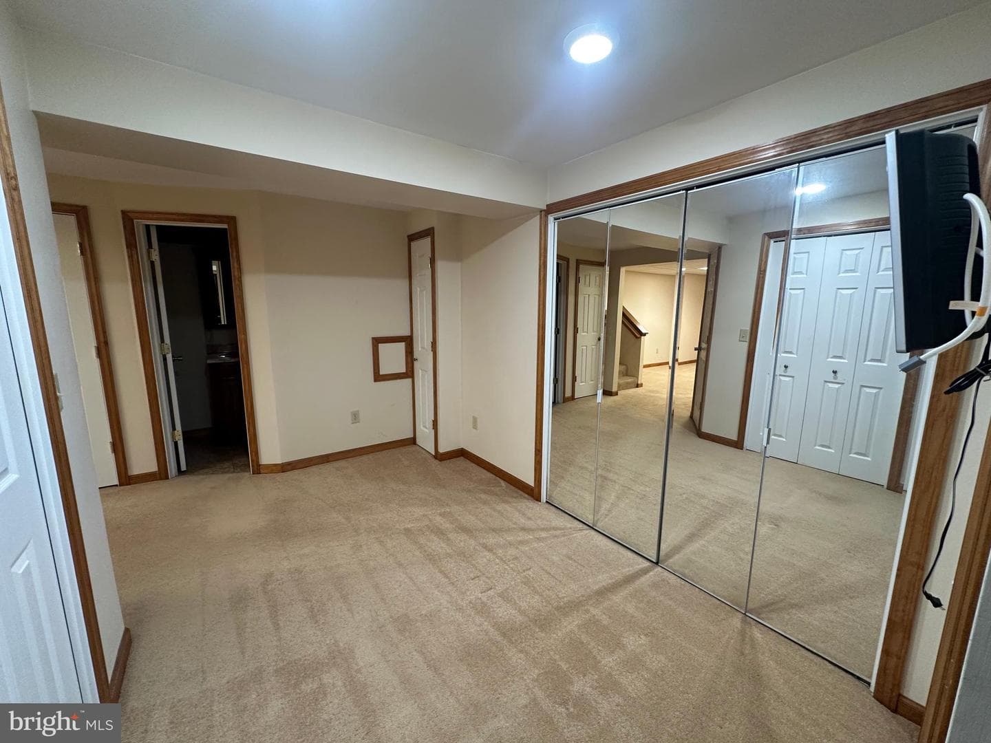 618 Berkshire Dr. photo 41