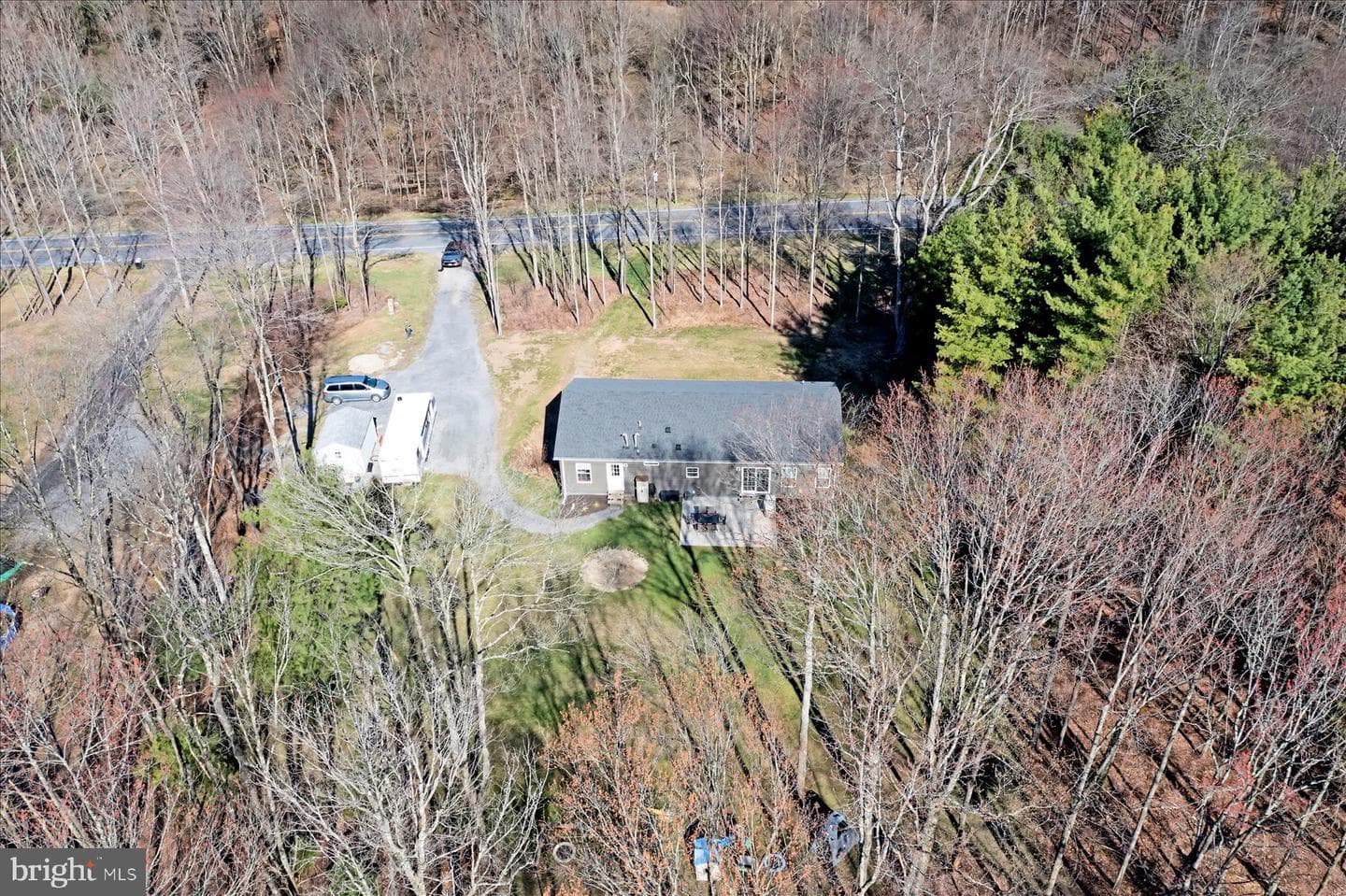 852 Spruce Road photo 32