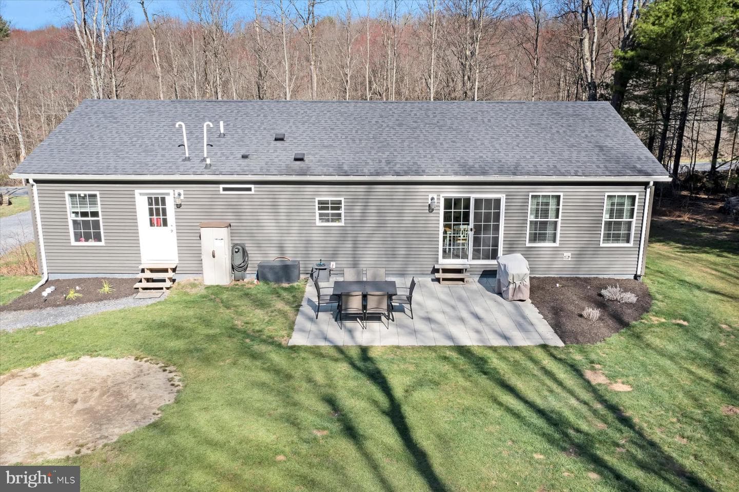 852 Spruce Road photo 38
