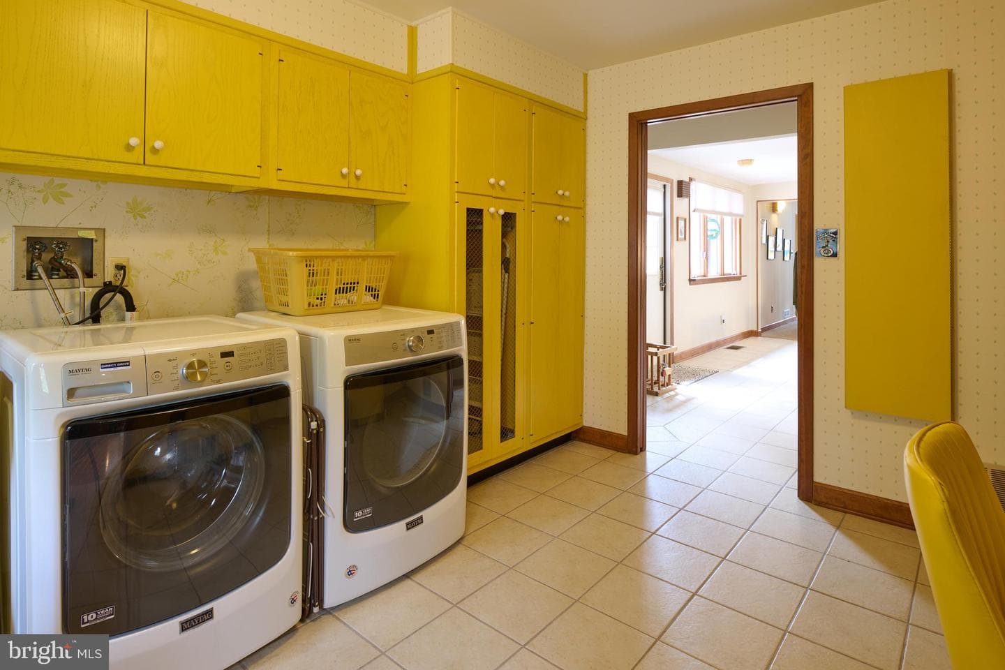 576 E Shadow Lane photo 34