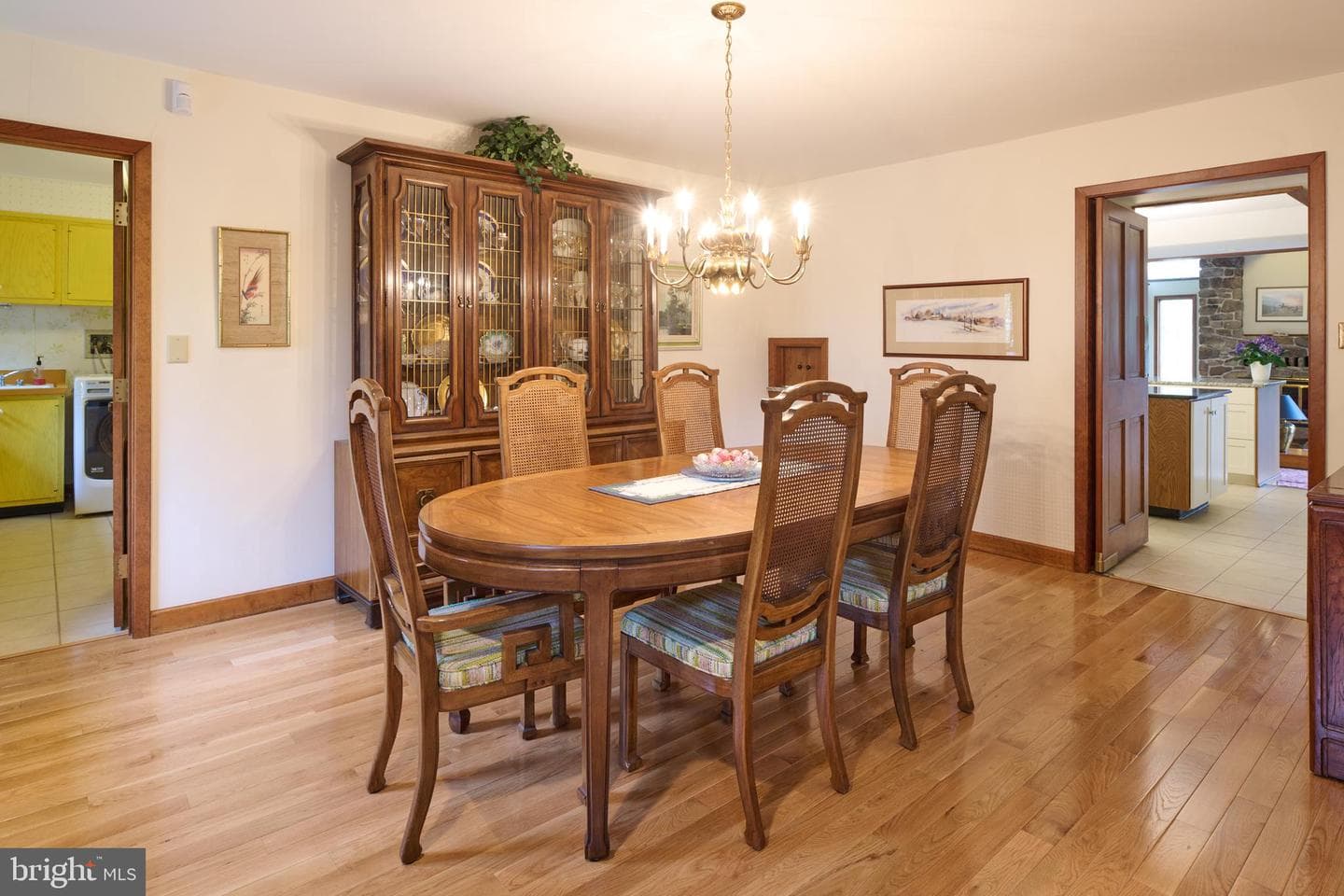 576 E Shadow Lane photo 83