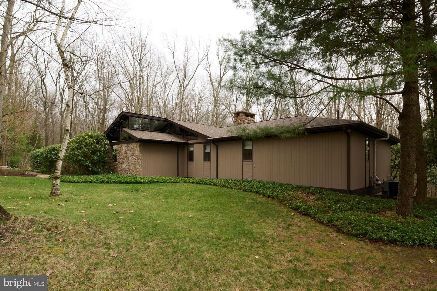 576 E Shadow Lane photo 90