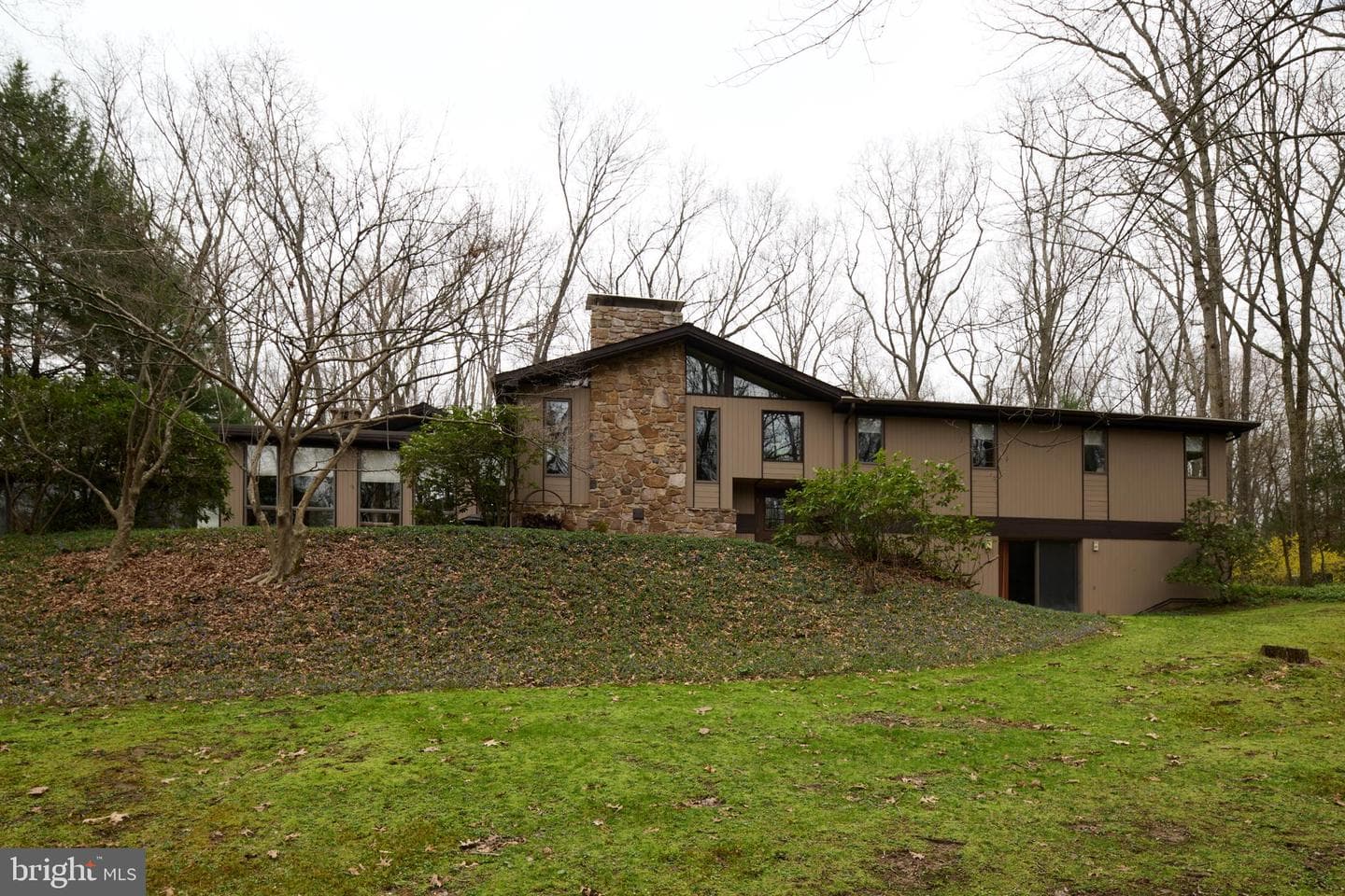 576 E Shadow Lane photo 91