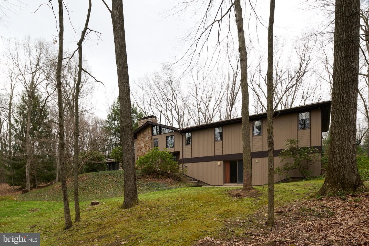 576 E Shadow Lane photo 99