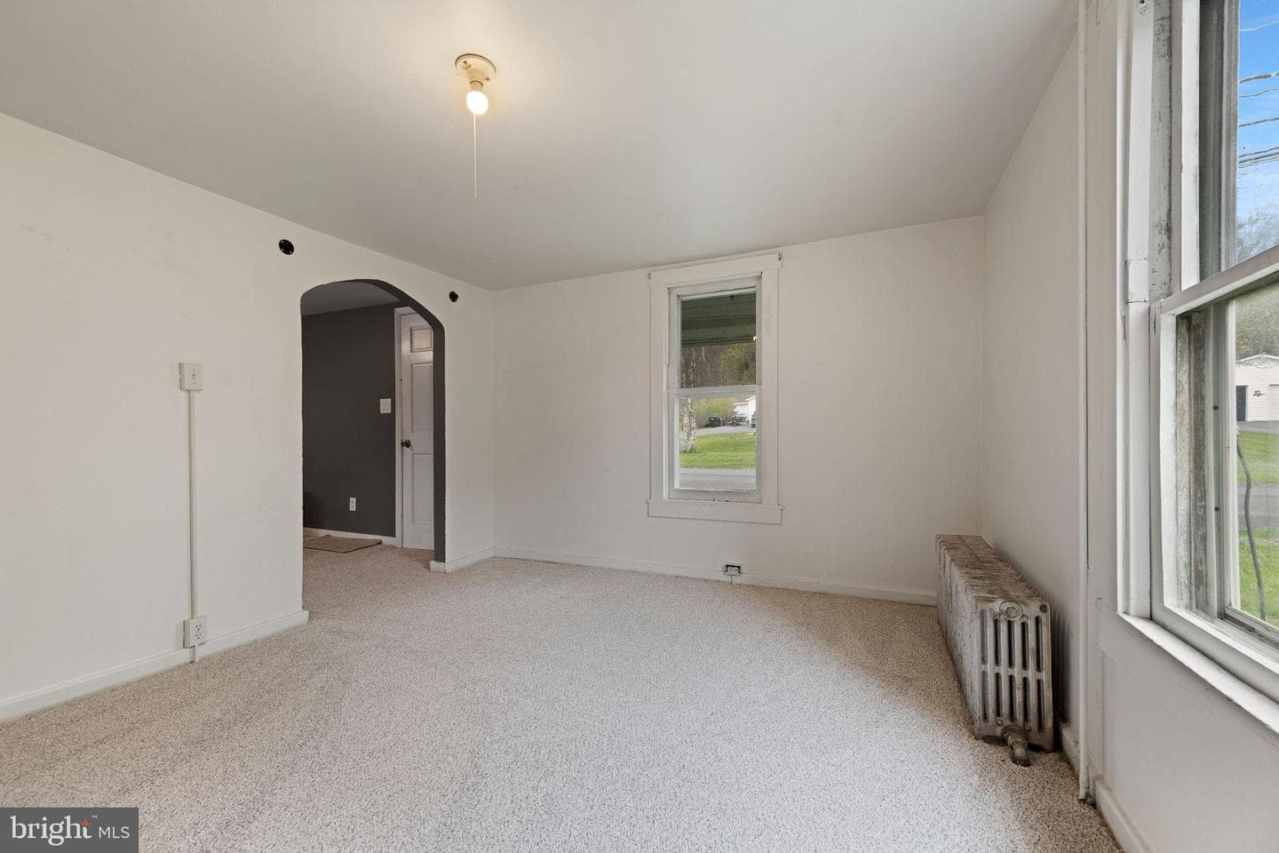 165 Richard Street photo 11