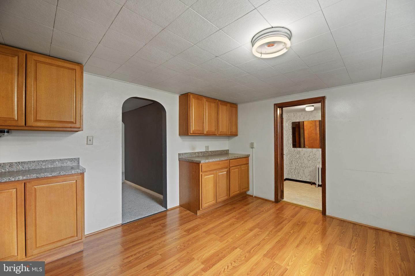 165 Richard Street photo 18