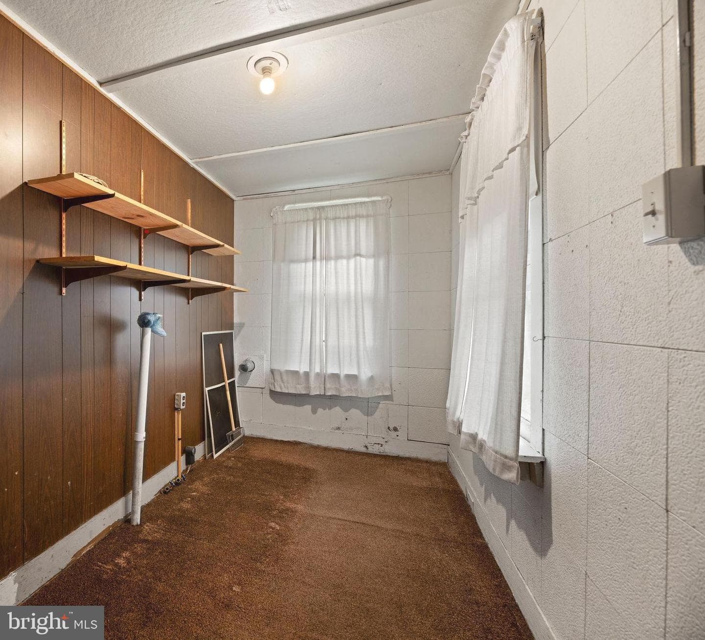 165 Richard Street photo 19