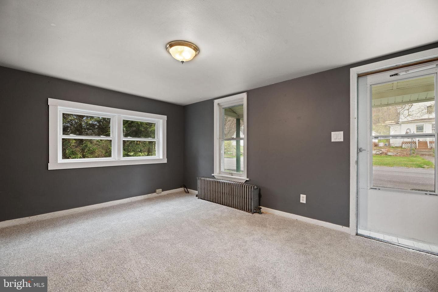 165 Richard Street photo 21