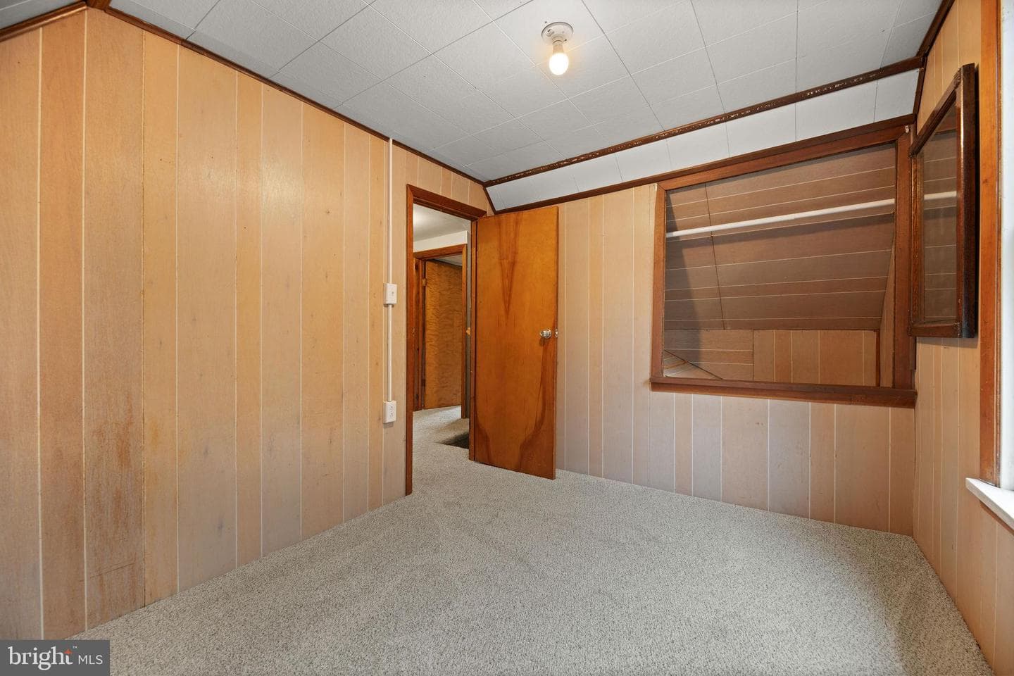 165 Richard Street photo 25