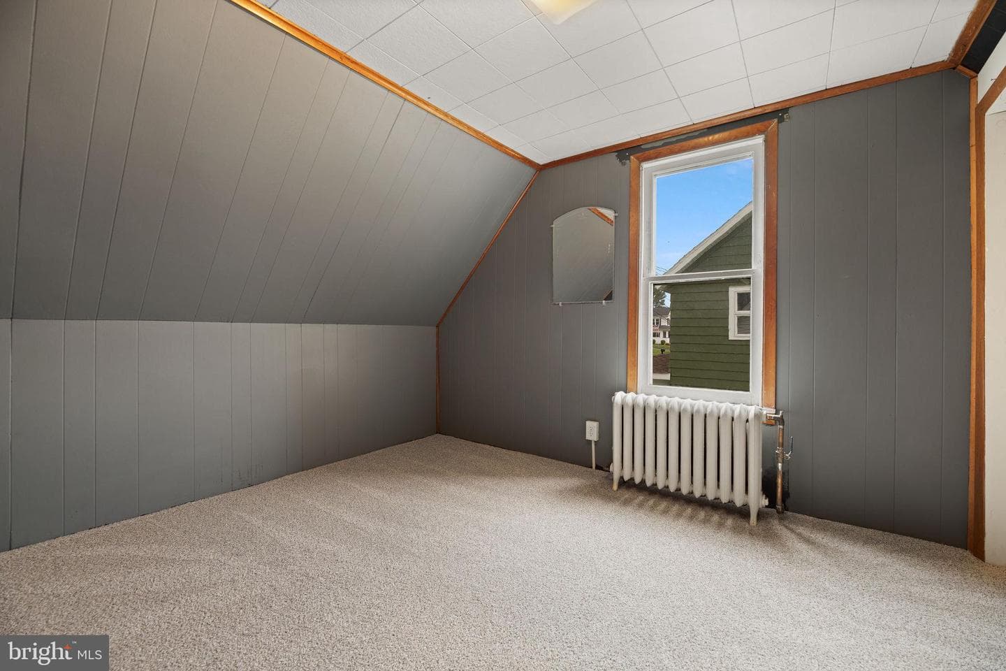 165 Richard Street photo 26