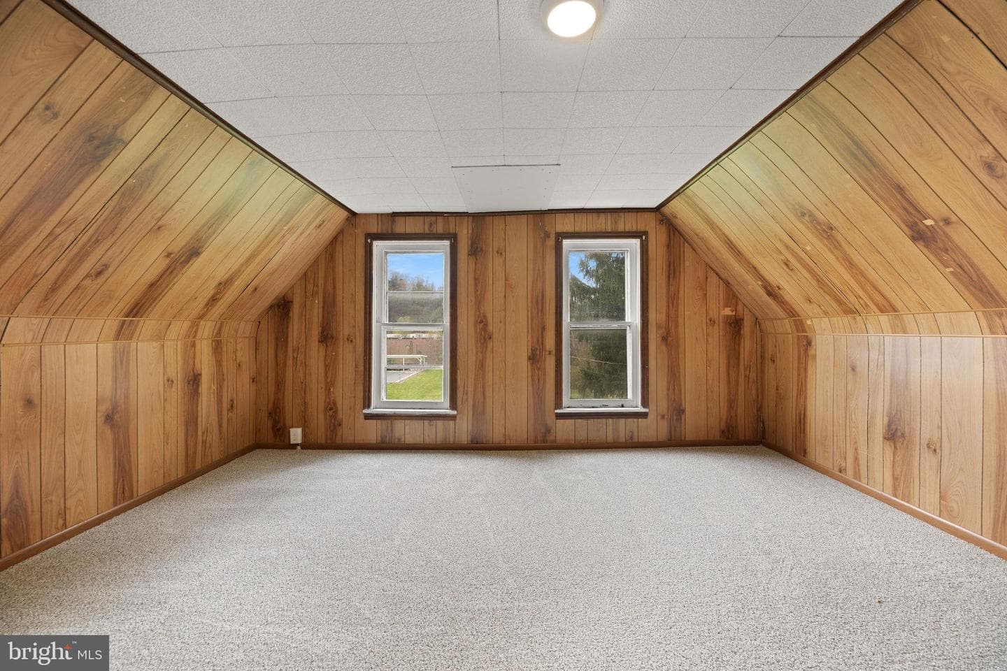 165 Richard Street photo 29