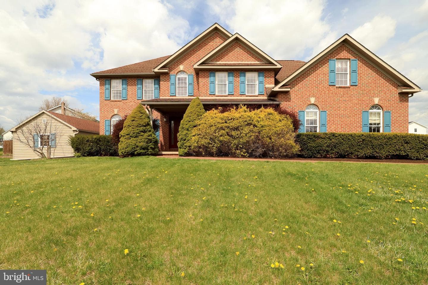155 Lorinda Lane photo 3