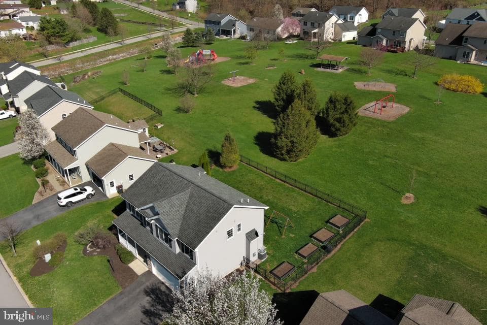 141 Matilda Avenue photo 39