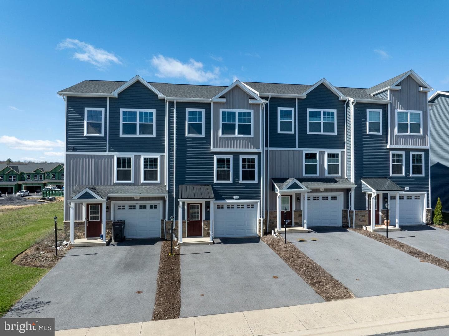 114 Veery Way