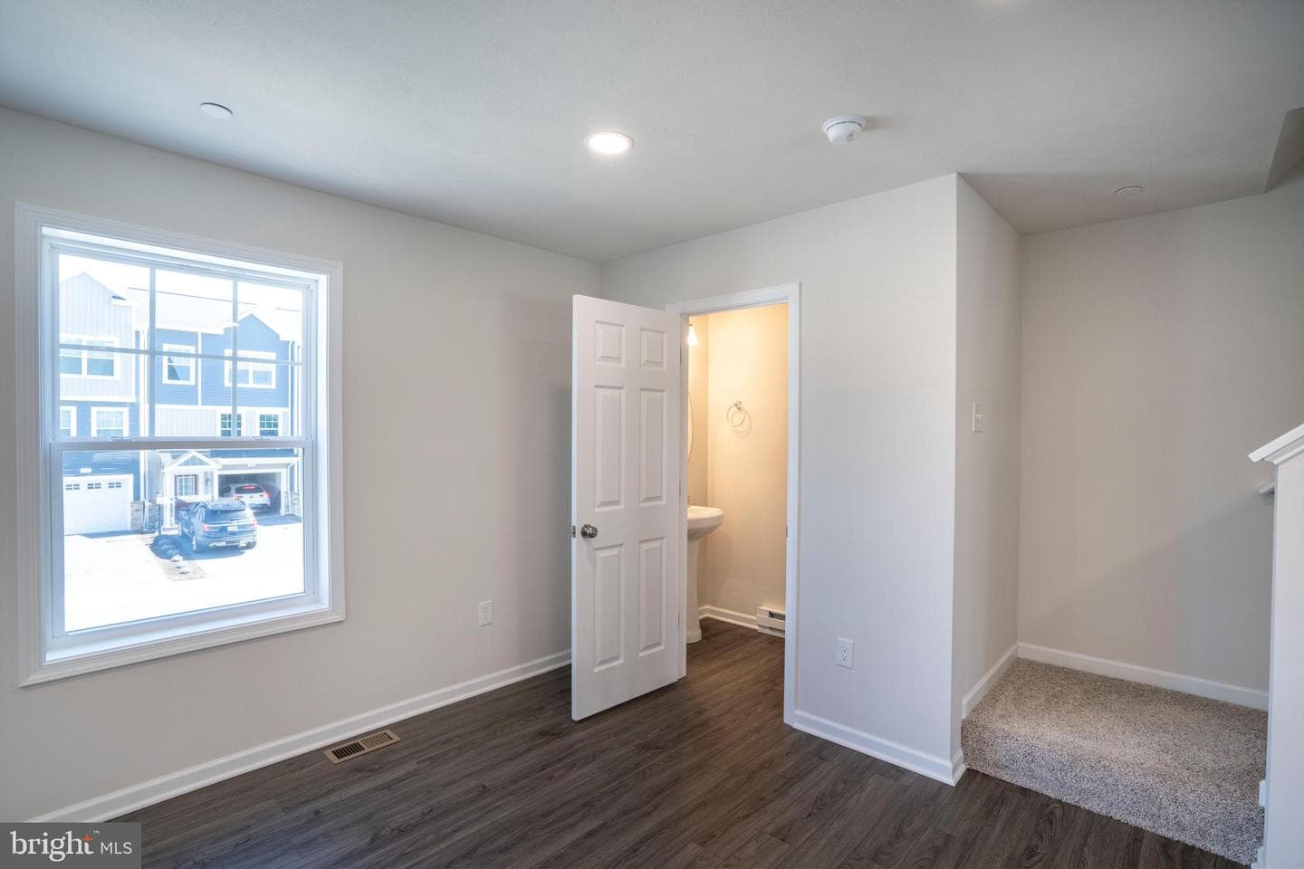 114 Veery Way photo 15