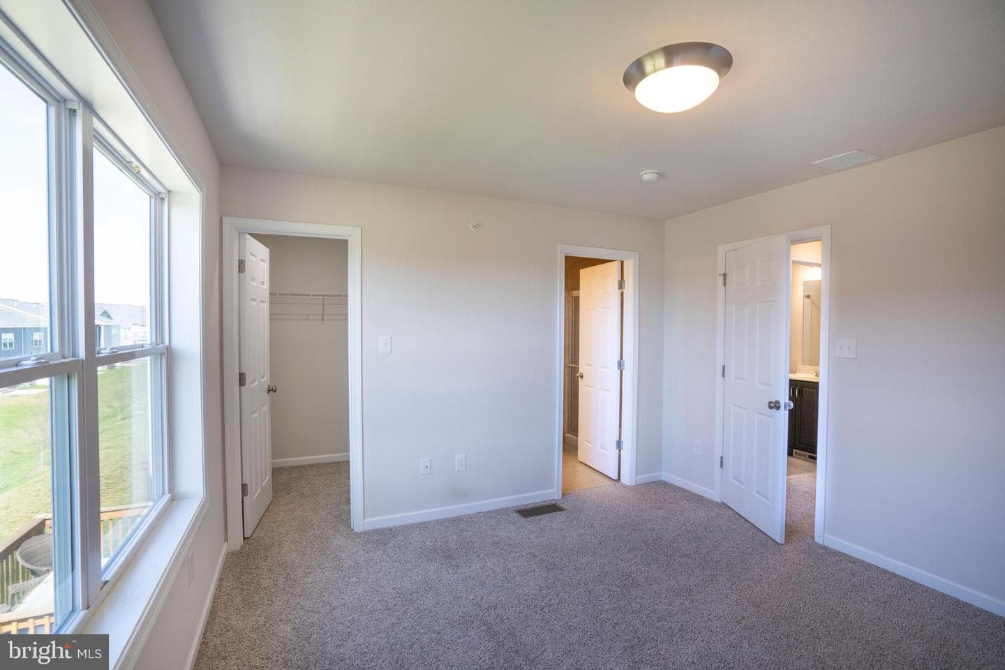 114 Veery Way photo 22