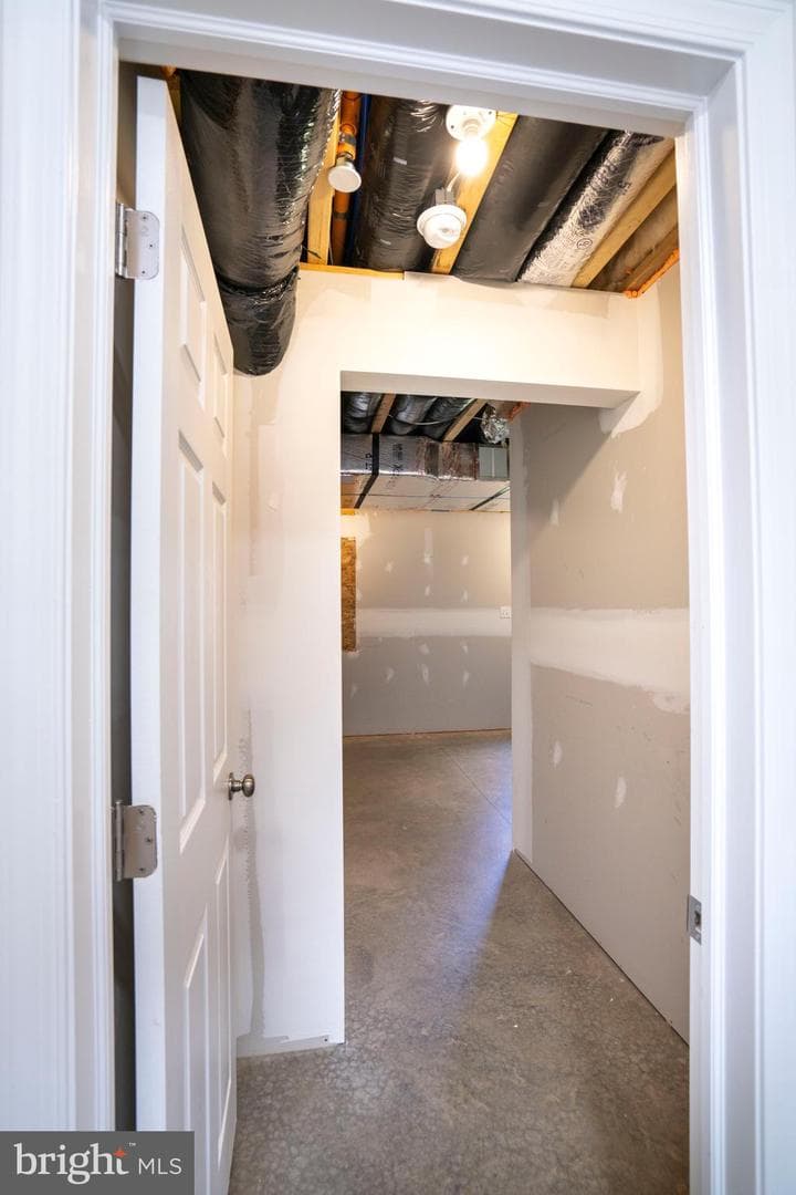 114 Veery Way photo 36