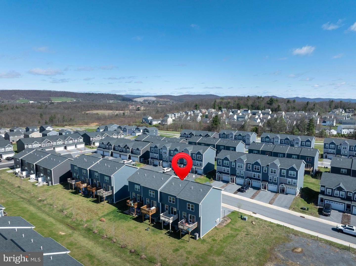 114 Veery Way photo 41